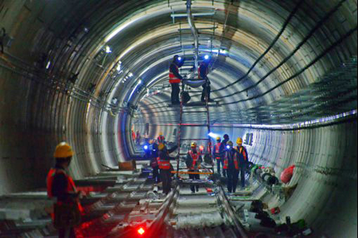 鄭州地鐵機(jī)場(chǎng)站